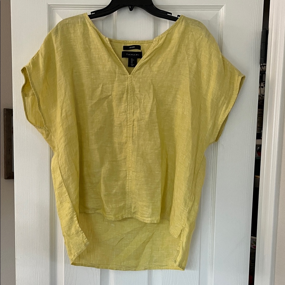 Tahari Light Yellow Women's Blouse
